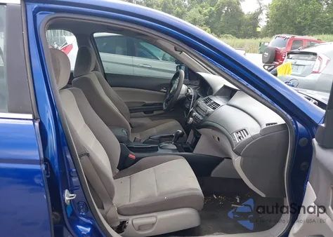 2009 Honda Accord 2.4 Lx-P z USA, uszkodzony, nr VIN 1HGCP26409A025309